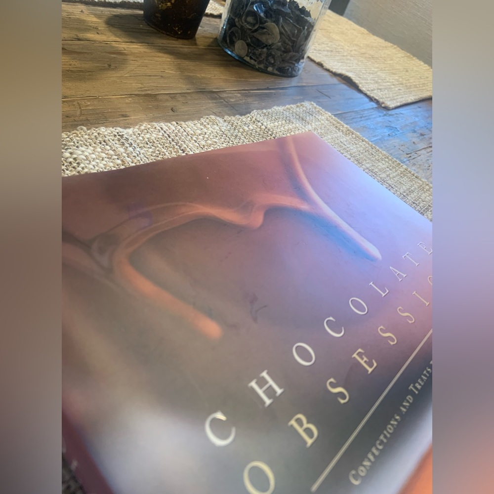 Book: Chocolate Obsession - Picture 4 of 4